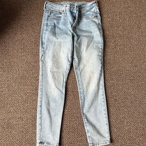Old Navy Straight Legged Jeans